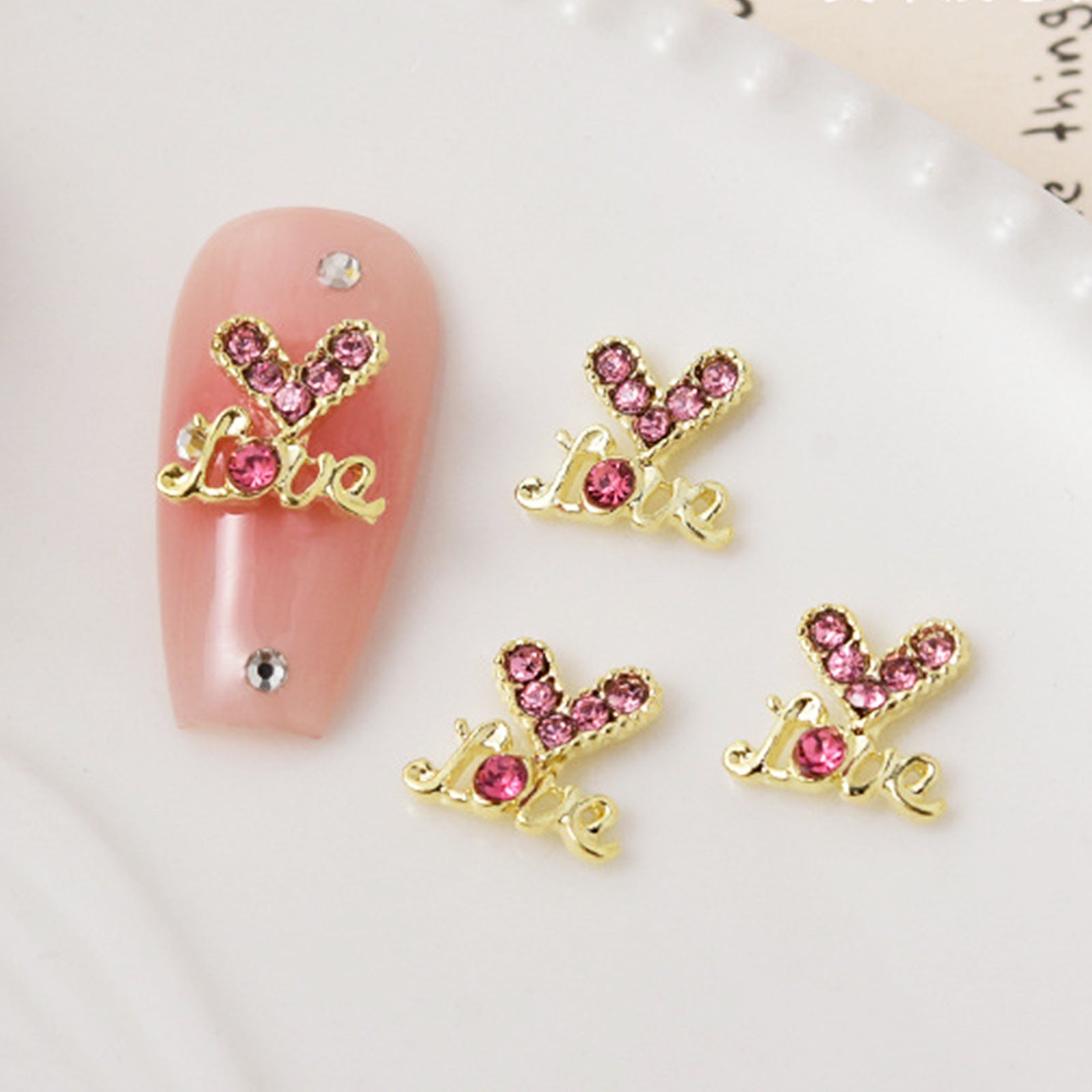 love-rhinestone-charms-pink-show