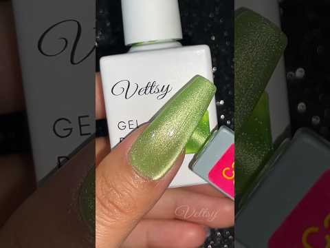 cat-eye-gel-polish-set-flowery-color-swatch-video