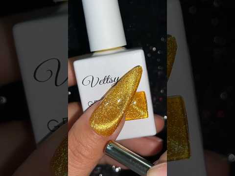 amber-cat-eye-ac03-gel-color-swatch-video