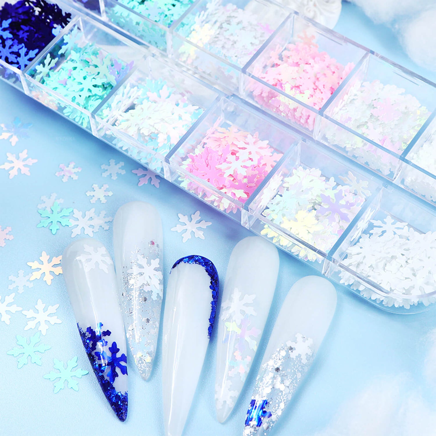 winter-snowflake-nail-art-glitters